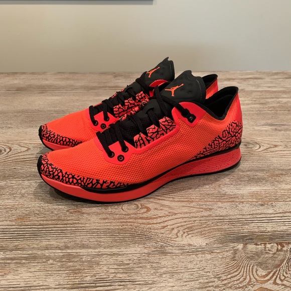 Jordan 88 Racer - Picture 3 of 6